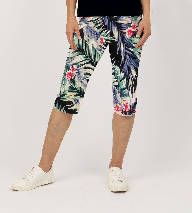 5092 Yoke Short - Palms