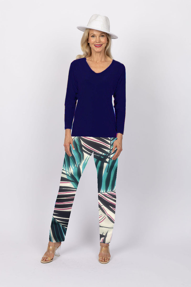 5218 Cigar Pant - Green Leaves