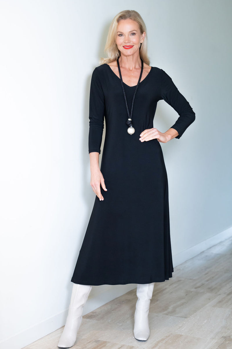 5332 L/S Maxi Dress - Black