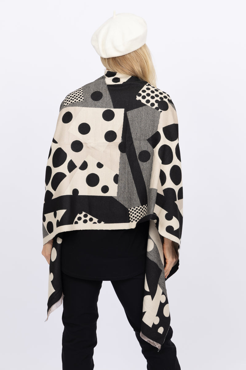 P12 Shawl - Cream Spot